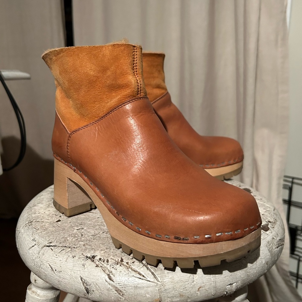 Swedish Hasbeens Tan Ankle Boots